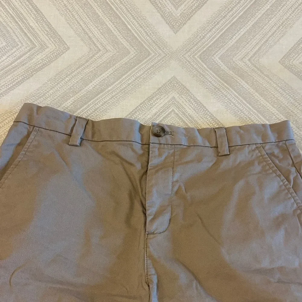 Vineyard Vines Boys Khaki Shorts - Size 18